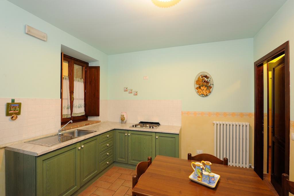 Country House Il Piancardato Collazzone Room photo